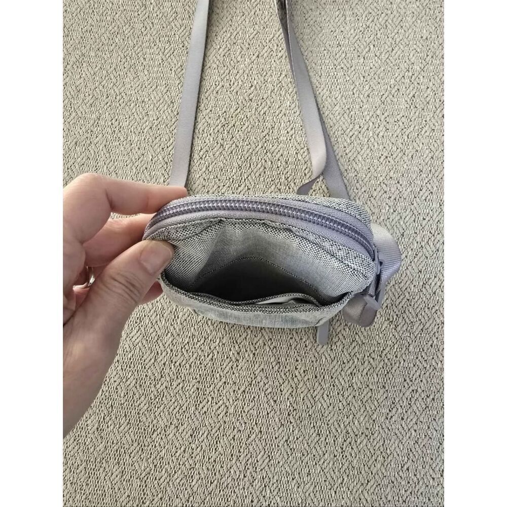 Vera Bradley Heather Gray Mini Hipster Crossbody Bag - Picture 6 of 9